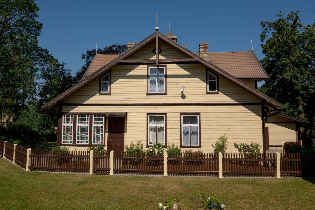 Villa Magonite Ventspils Exterior photo